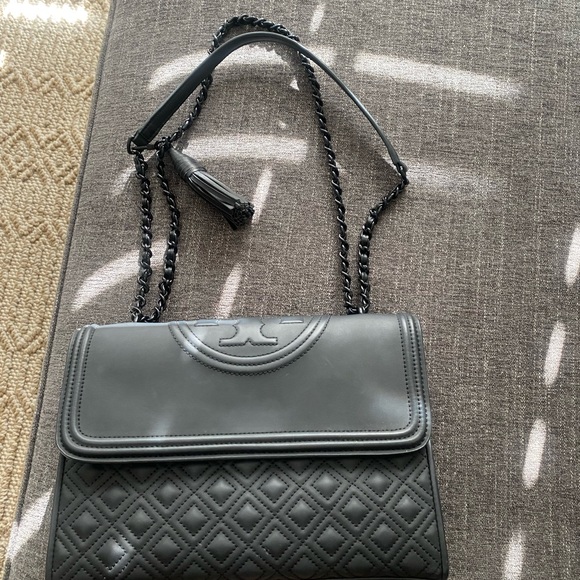 Tory Burch Matte purse - Picture 6 of 11